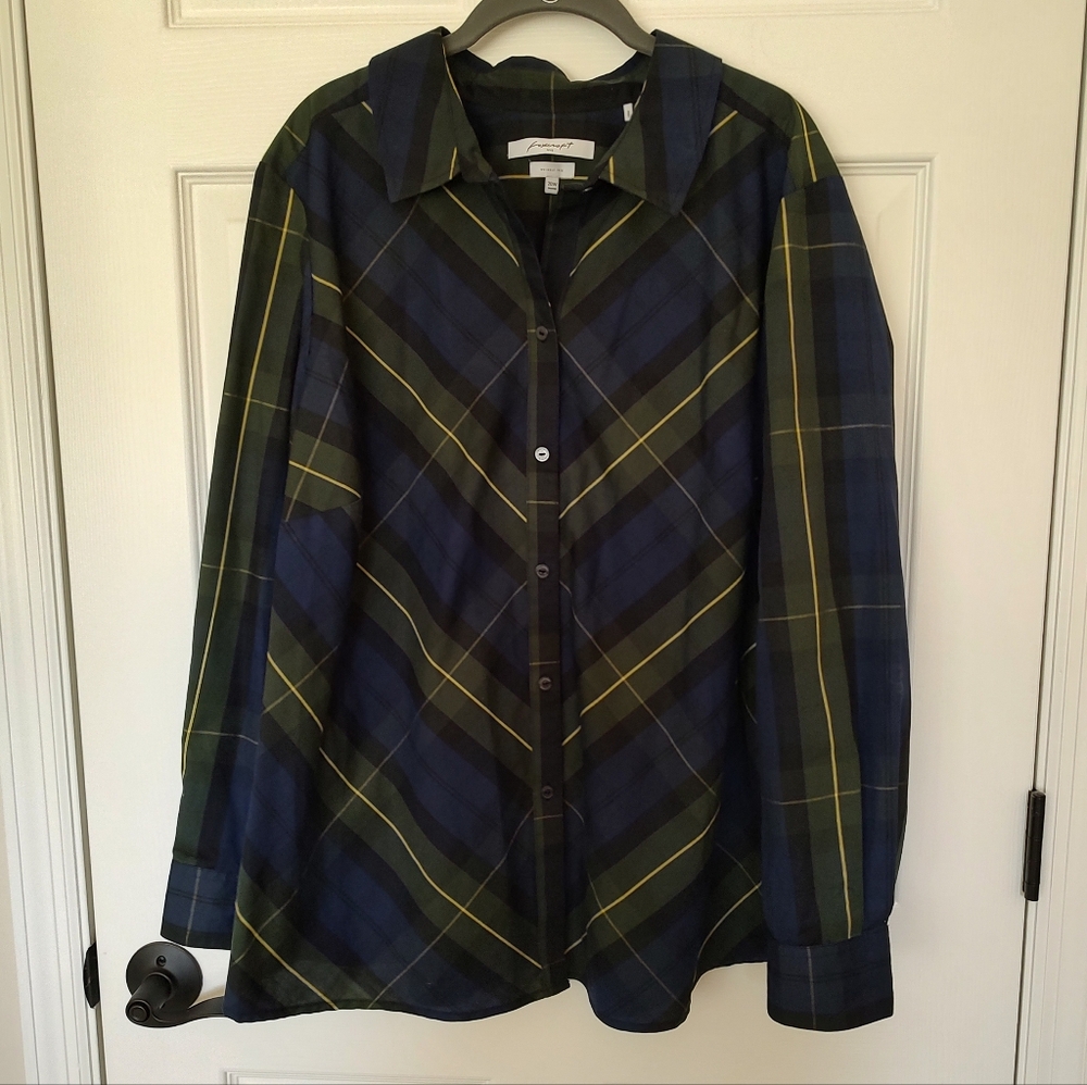 Foxcroft Tina Lenox Tartan Plaid Button Down Shirt Black Blue Green 20W Shaped - Picture 3 of 9